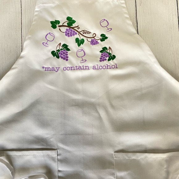 Other - Wine Lovers Embroidered Apron